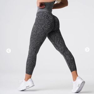 NVGTN leggings